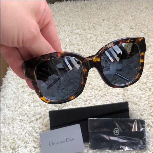 SOLD Christian Dior New unisex - Picture 4 of 11